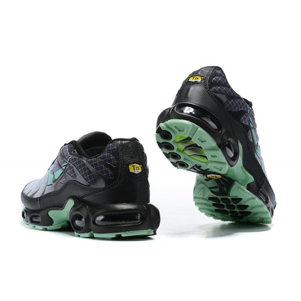 OG Tony (M) Nike Air Max Plus Tn Black Green CT1619-001 Sneakers