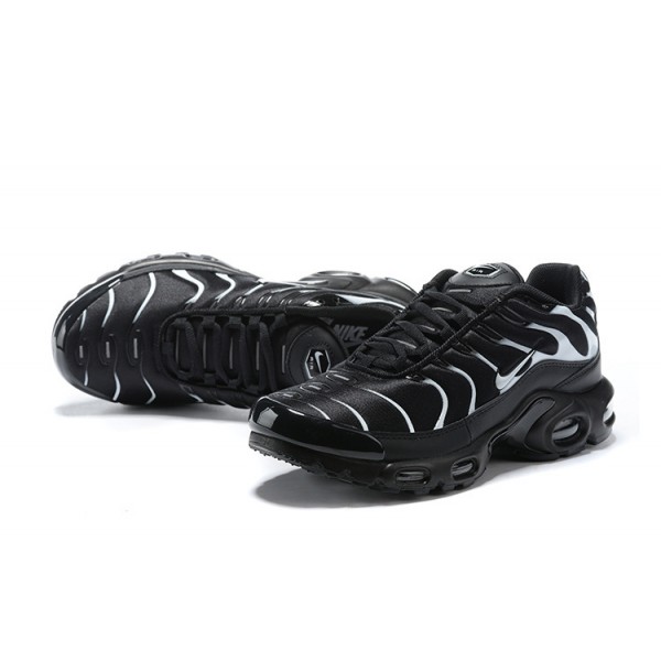 OG Tony (M) Nike Air Max Plus Tn Black Grey 852630-038 Sneakers