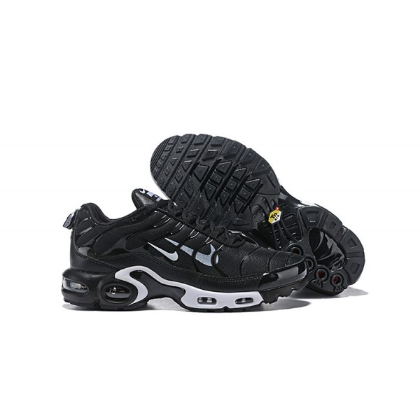 OG Tony (M) Nike Air Max Plus Tn Black White 815994-004 Sneakers