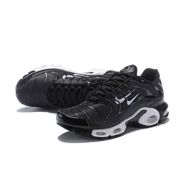 OG Tony (M) Nike Air Max Plus Tn Black and White Sneakers